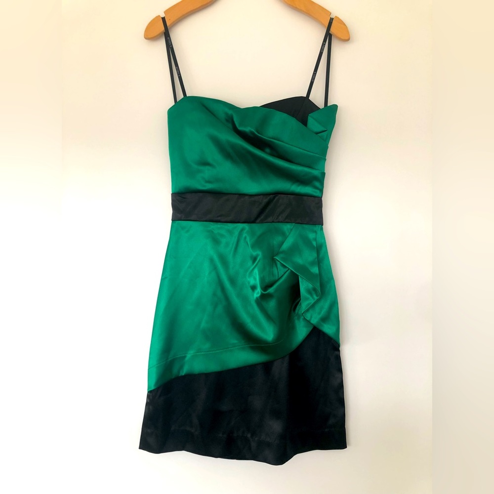 B. Darlin strapless dress. Junior size 3/4